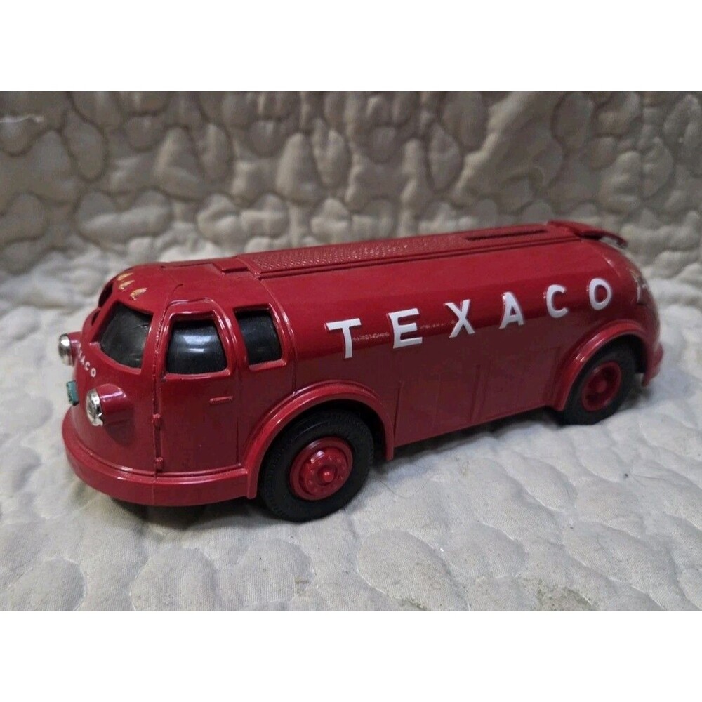 ERTL Texaco 1934 Doodle Bug Diamond T Tanker Truck Die Cast Coin Bank Series 11